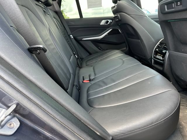 Used 2020 BMW X5 xDrive40i w/ Premium Package AWD/4WD image 12
