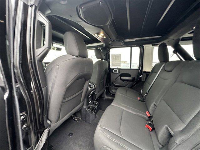 Used 2021 Jeep Wrangler Unlimited Sport image 18