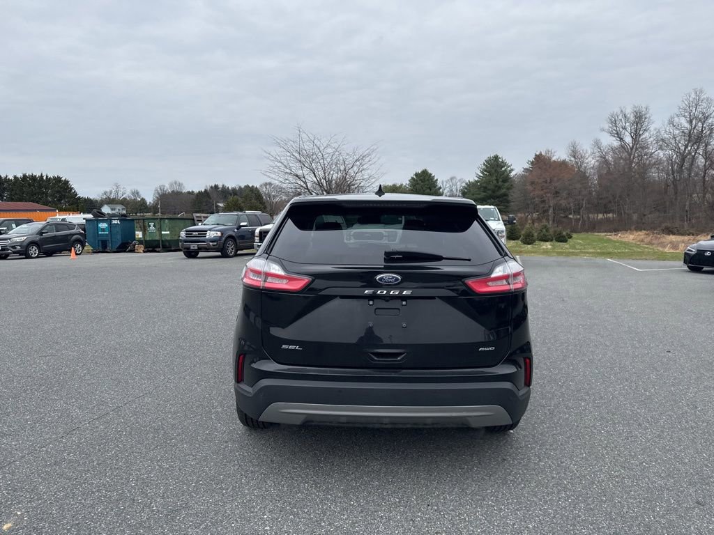 Certified 2023 Ford Edge SEL image 5