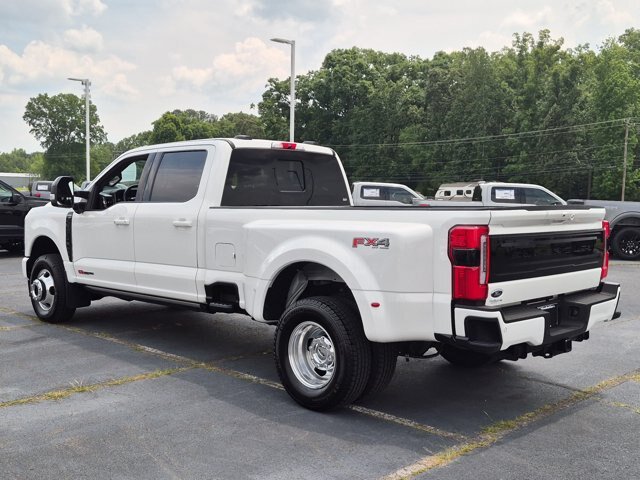 Certified 2025 Ford F350 Platinum AWD/4WD image 6