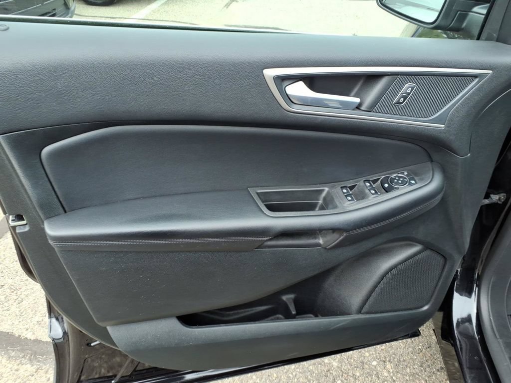 Certified 2023 Ford Edge SEL AWD/4WD image 12