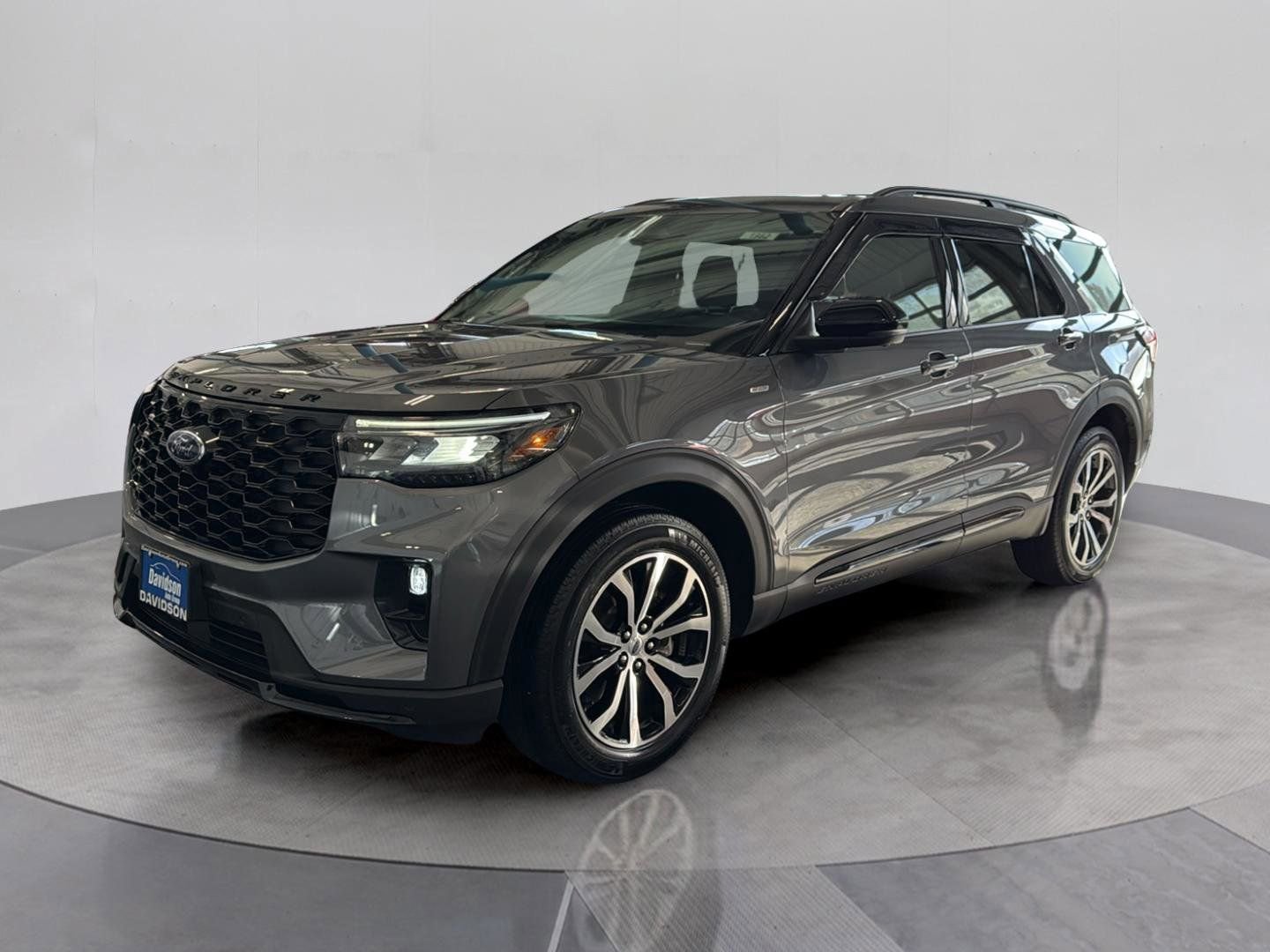 Certified 2025 Ford Explorer ST-Line