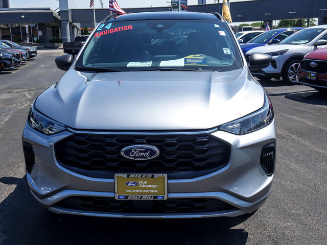 Certified 2024 Ford Escape ST-Line w/ Tech Pack #1 AWD/4WD image 4