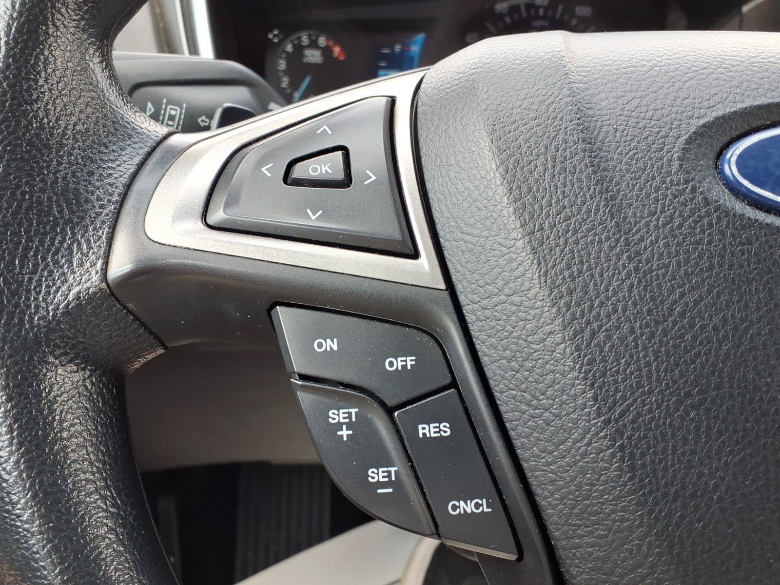 Certified 2020 Ford Fusion SE AWD/4WD image 24