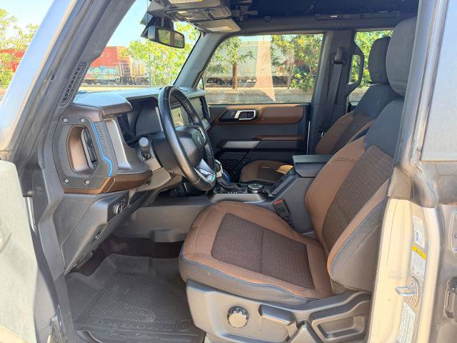 Certified 2022 Ford Bronco Outer Banks w/ Sasquatch Package AWD/4WD image 12