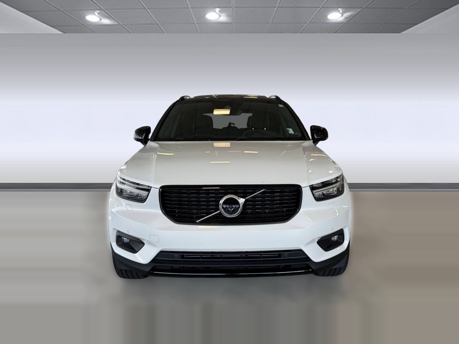 Used 2020 Volvo XC40 T5 R-Design w/ Protection Package Premier AWD/4WD image 6