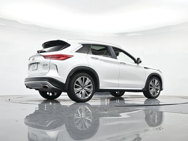 Used 2023 INFINITI QX50 Sensory AWD/4WD image 31