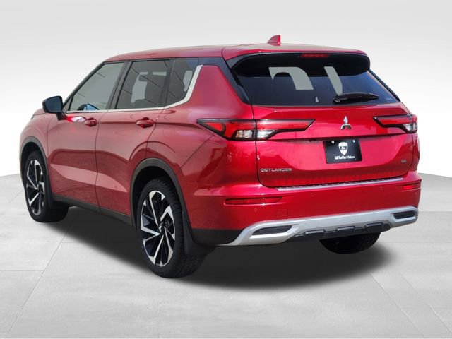 Used 2023 Mitsubishi Outlander SE AWD/4WD image 7