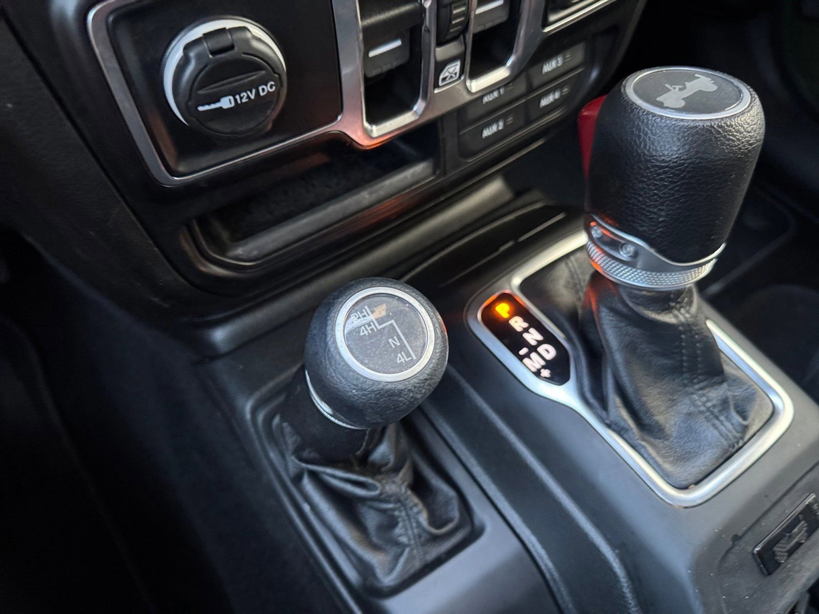 Used 2021 Jeep Wrangler Unlimited Sport image 23