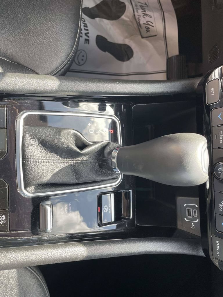 Used 2026 Jeep Compass Limited AWD/4WD image 17