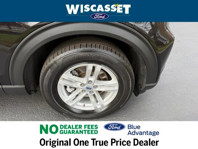 Certified 2022 Ford Explorer XLT w/ Equipment Group 202A image 33