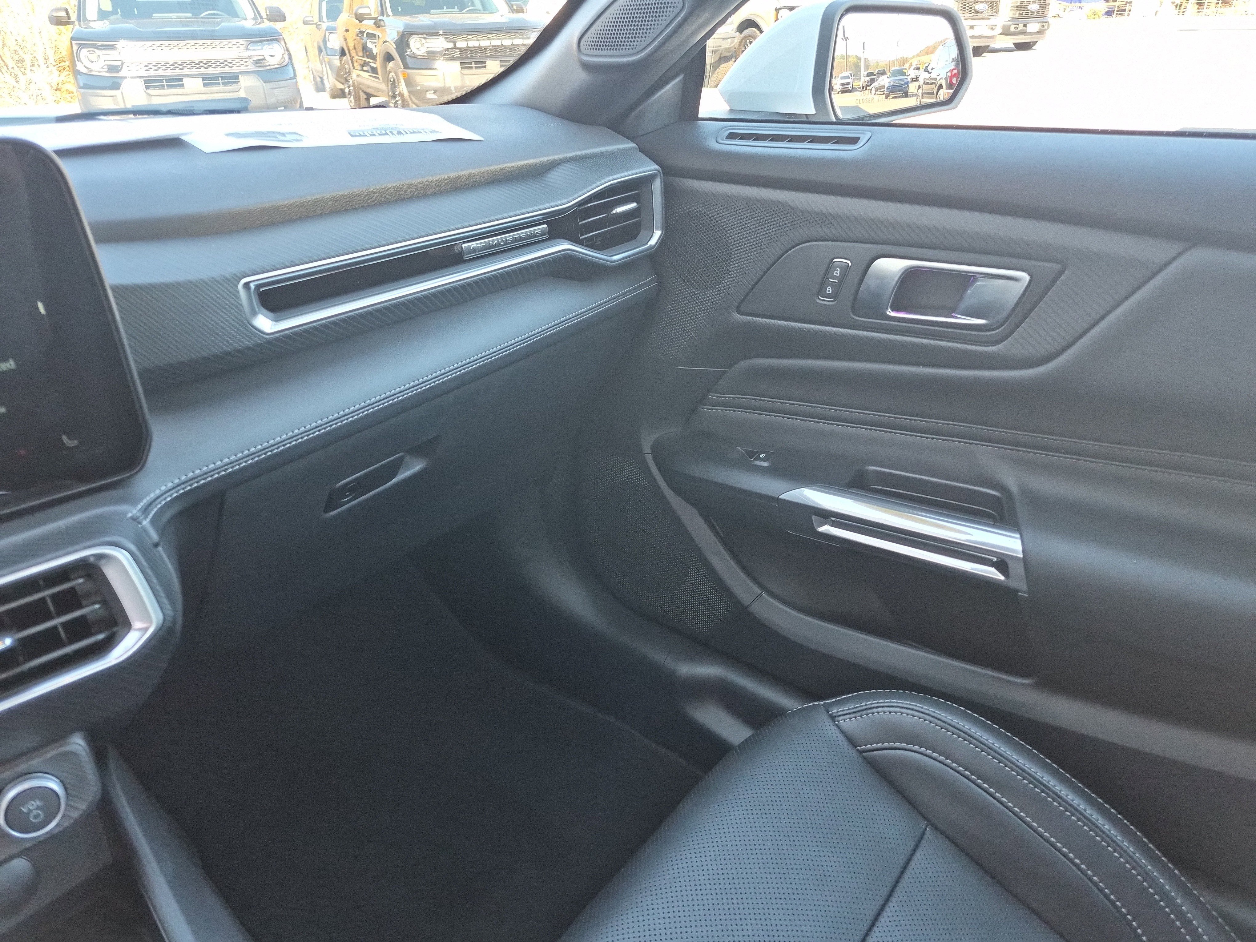 Certified 2025 Ford Mustang GT Premium image 16