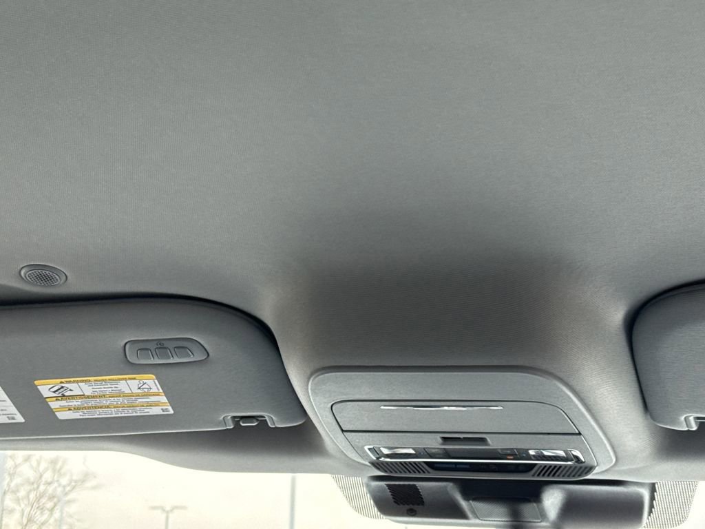 Certified 2022 Ford F150 Lariat w/ Equipment Group 501A Mid image 16