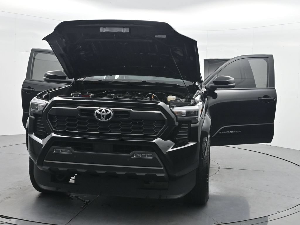 Used 2024 Toyota Tacoma TRD Sport w/ TRD Sport Upgrade Package AWD/4WD image 42
