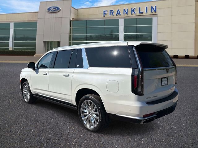 Used 2024 Cadillac Escalade ESV Premium Luxury w/ Performance Package image 3