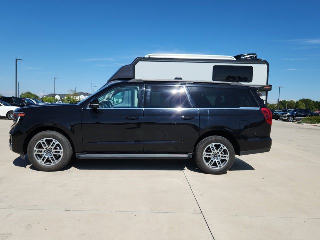 Certified 2025 Ford Expedition Max Active AWD/4WD image 2