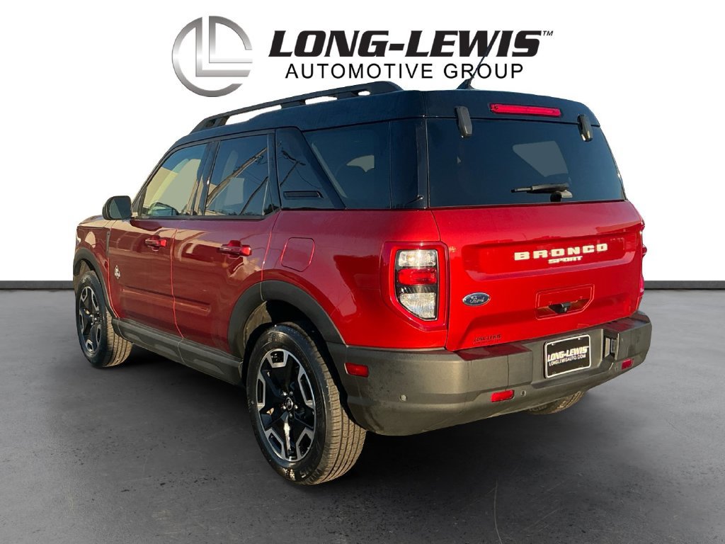 Certified 2024 Ford Bronco Sport Outer Banks w/ Tech Package AWD/4WD image 4