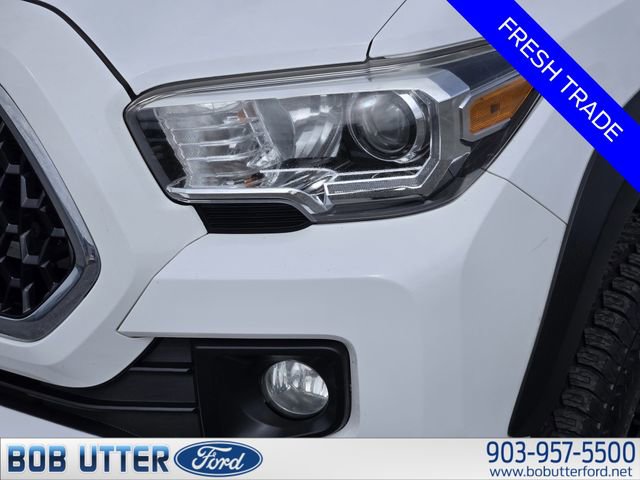 Used 2019 Toyota Tacoma TRD Off-Road w/ Technology Package AWD/4WD image 8