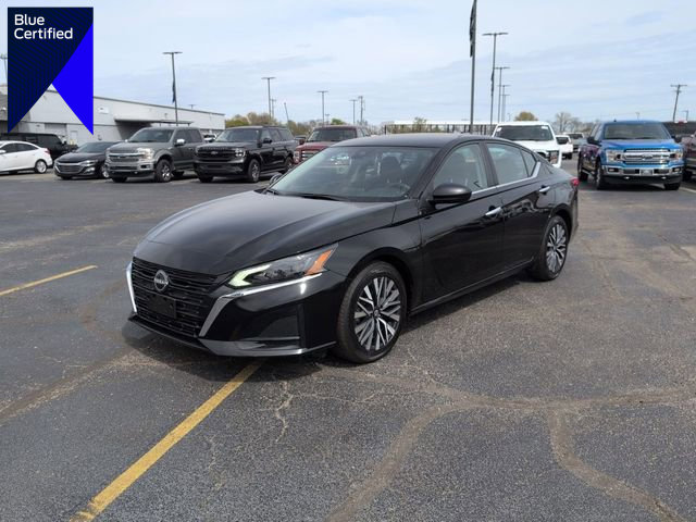 Used 2025 Nissan Altima 2.5 SV