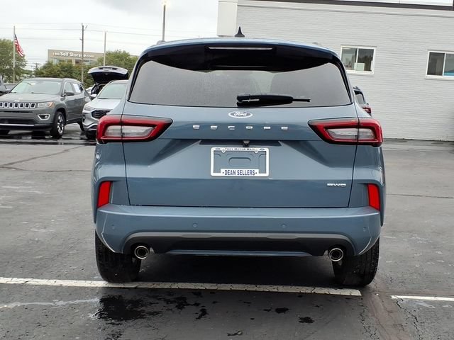 Certified 2024 Ford Escape ST-Line w/ Tech Pack #1 AWD/4WD image 6
