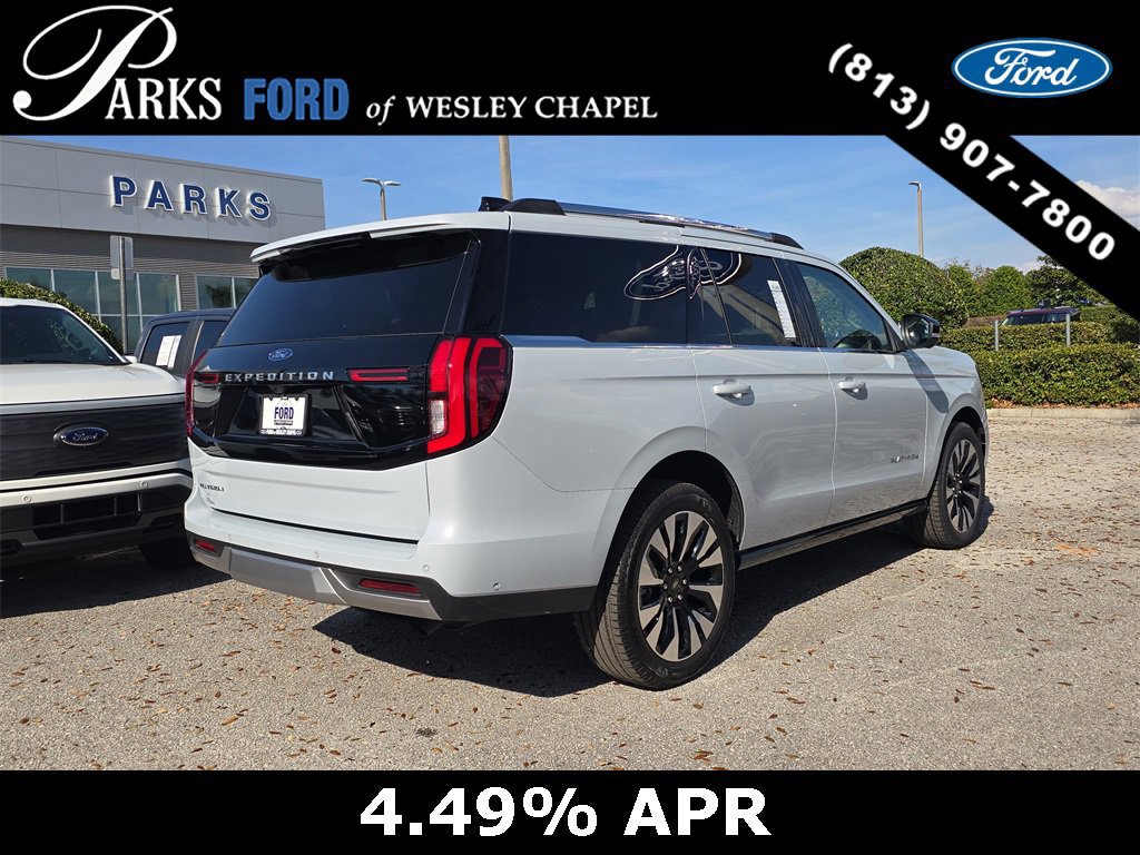 Certified 2025 Ford Expedition Platinum w/ Driver's Package image 3