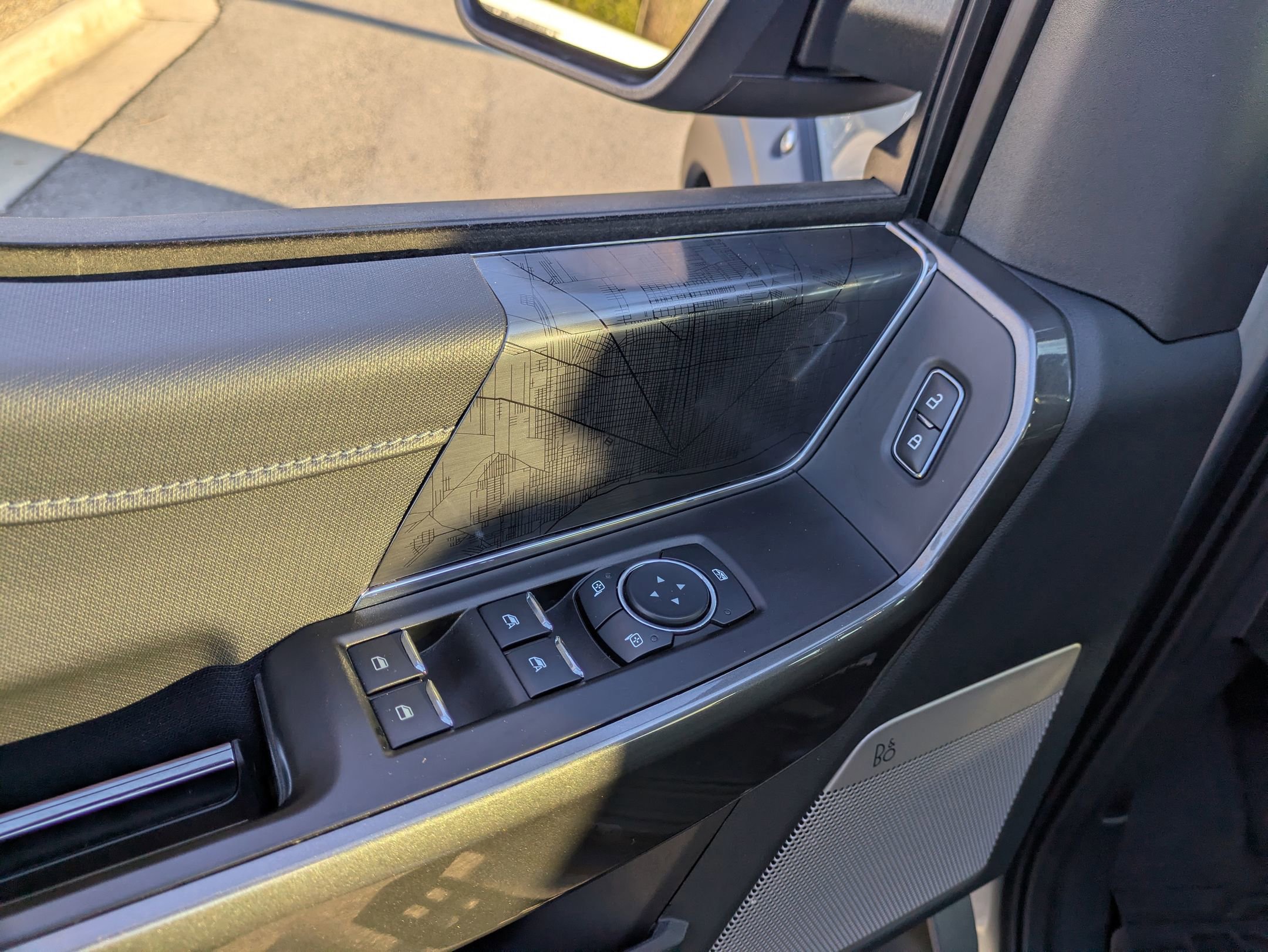 Certified 2022 Ford F150 XLT w/ Equipment Group 302A High image 19