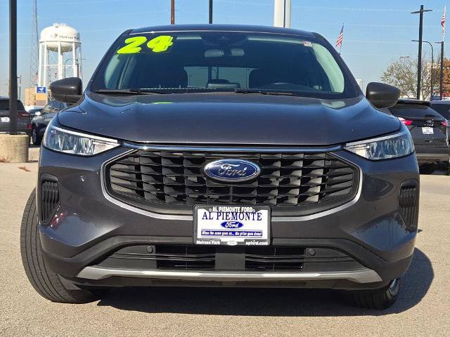 Certified 2024 Ford Escape Active AWD/4WD image 2