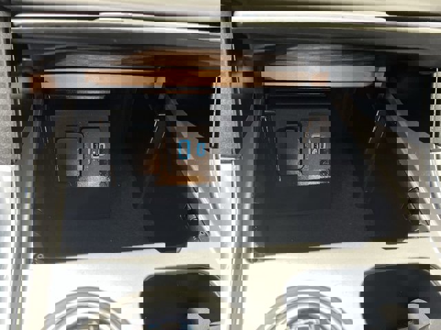 Certified 2021 Ford Explorer XLT w/ Equipment Group 202A image 27