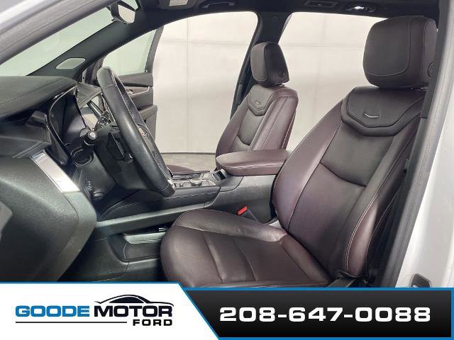 Used 2022 Cadillac XT6 Premium Luxury w/ Technology Package AWD/4WD image 10