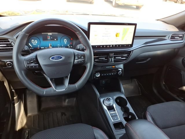 Certified 2023 Ford Escape ST-Line Elite AWD/4WD image 4