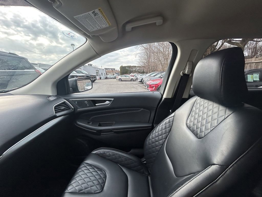 Certified 2024 Ford Edge Titanium AWD/4WD image 20