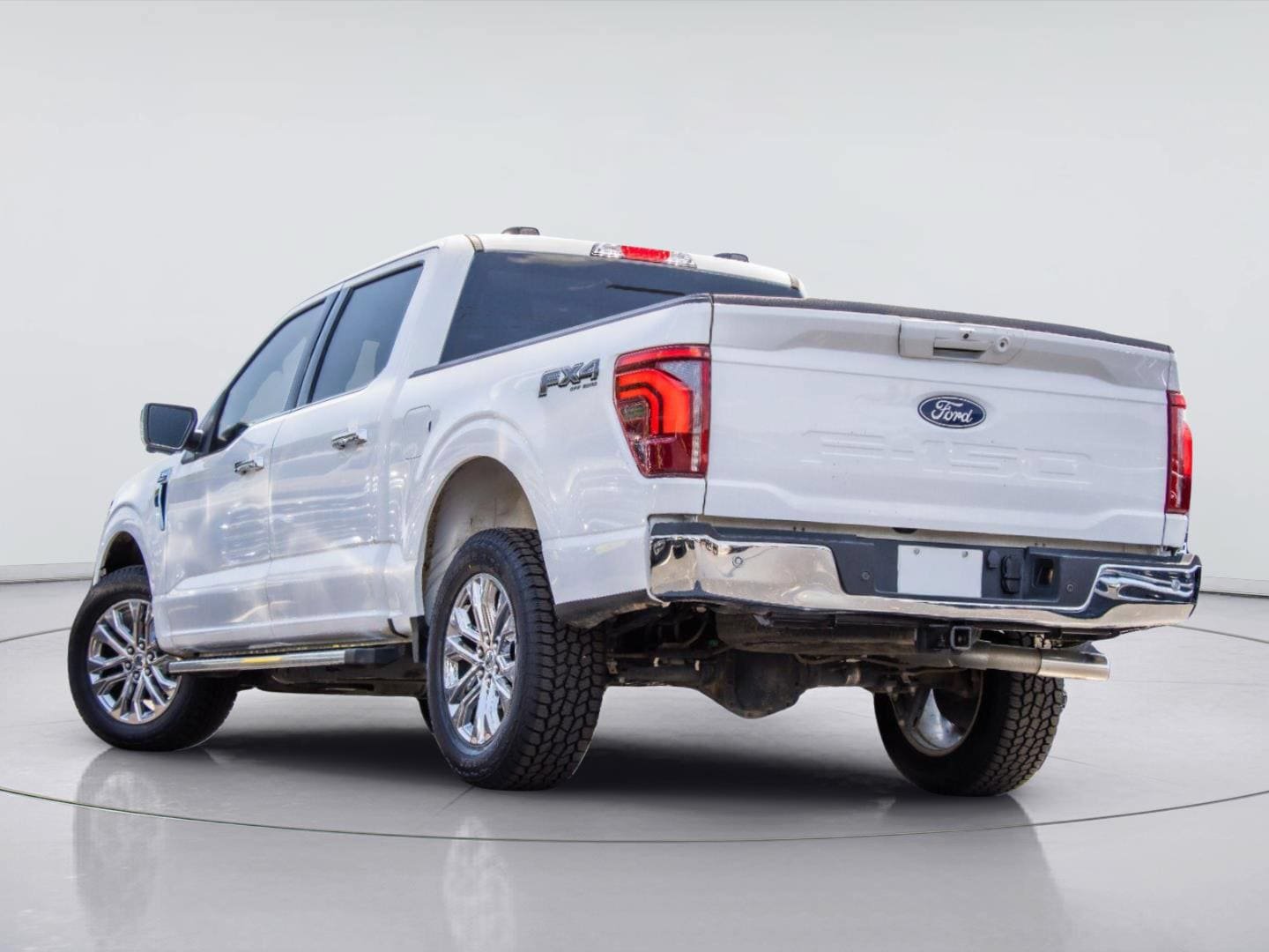 Certified 2025 Ford F150 Lariat w/ Equipment Group 501A Mid AWD/4WD image 4