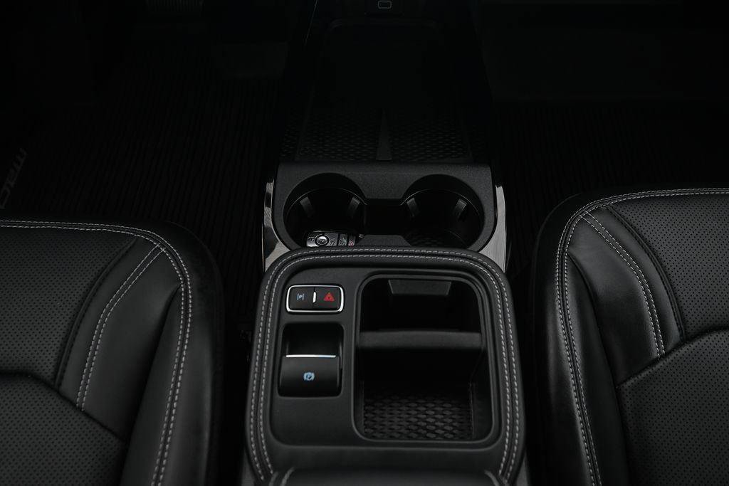 Certified 2025 Ford Mustang Mach-E Premium AWD/4WD image 34