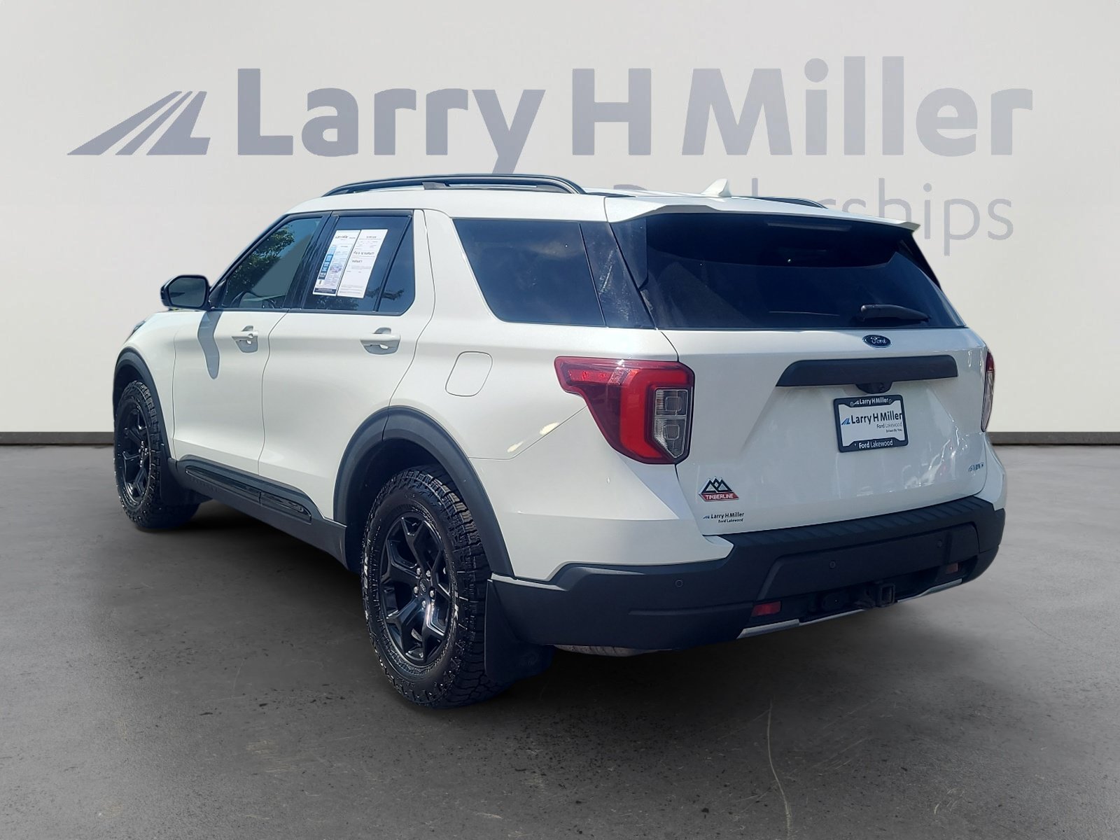 Certified 2023 Ford Explorer Timberline w/ Timberline Technology Package AWD/4WD image 3