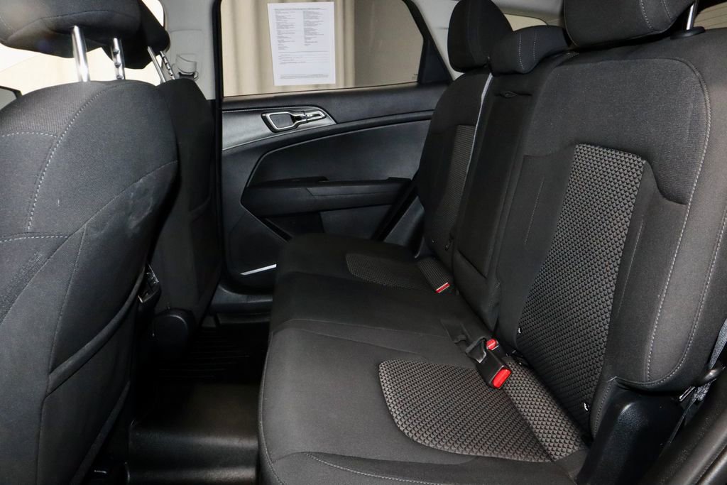 Used 2023 Kia Sportage LX AWD/4WD image 22