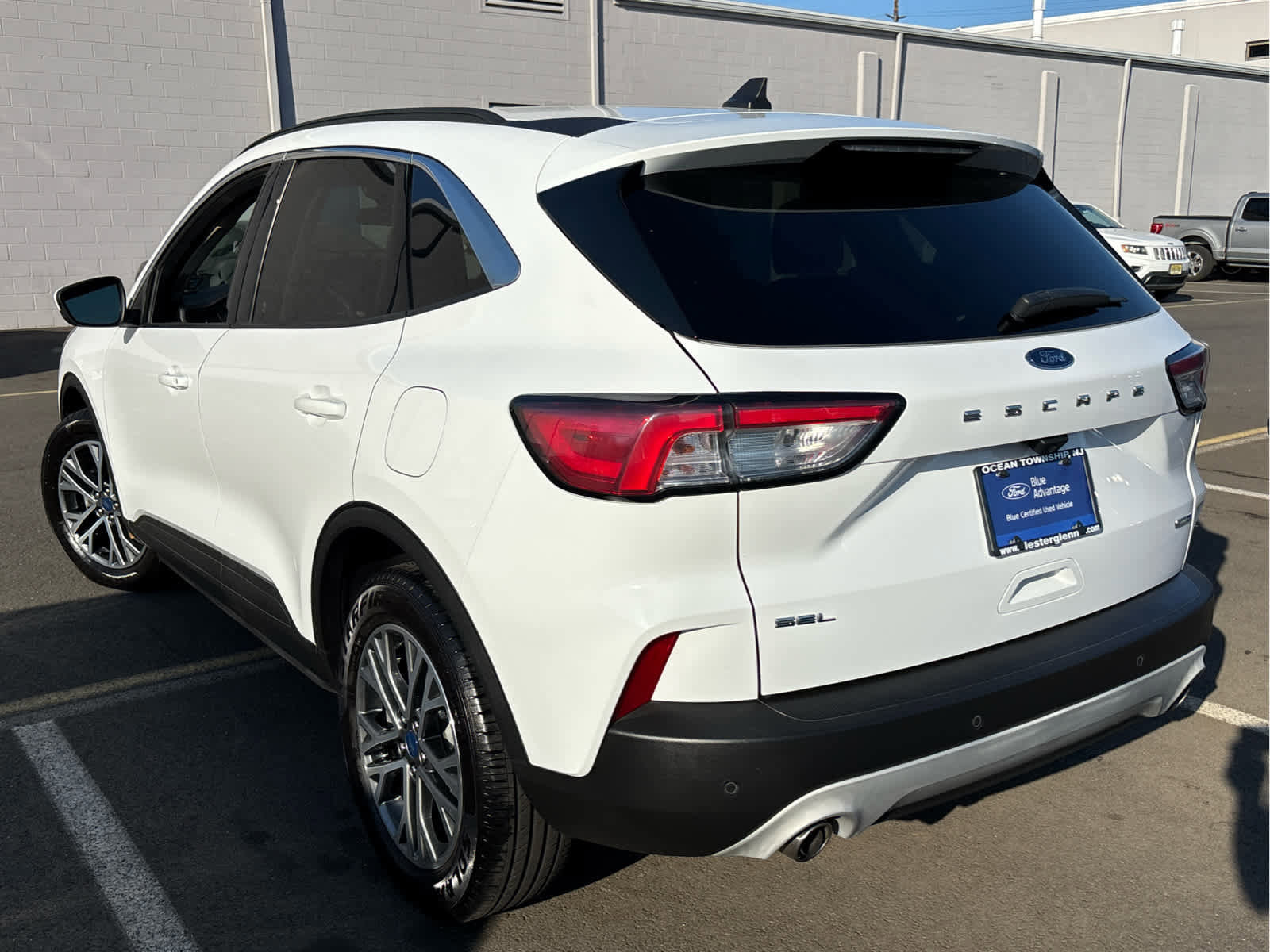 Certified 2020 Ford Escape SEL image 3