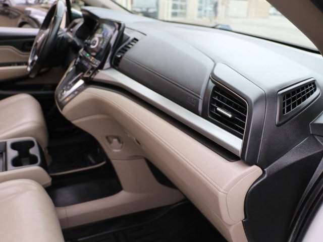 Used 2022 Honda Odyssey EX-L image 11