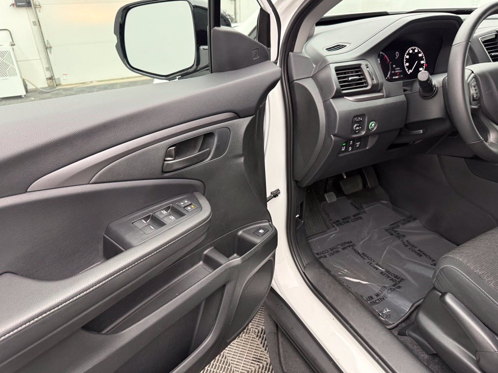 Used 2025 Honda Ridgeline Sport+ image 19