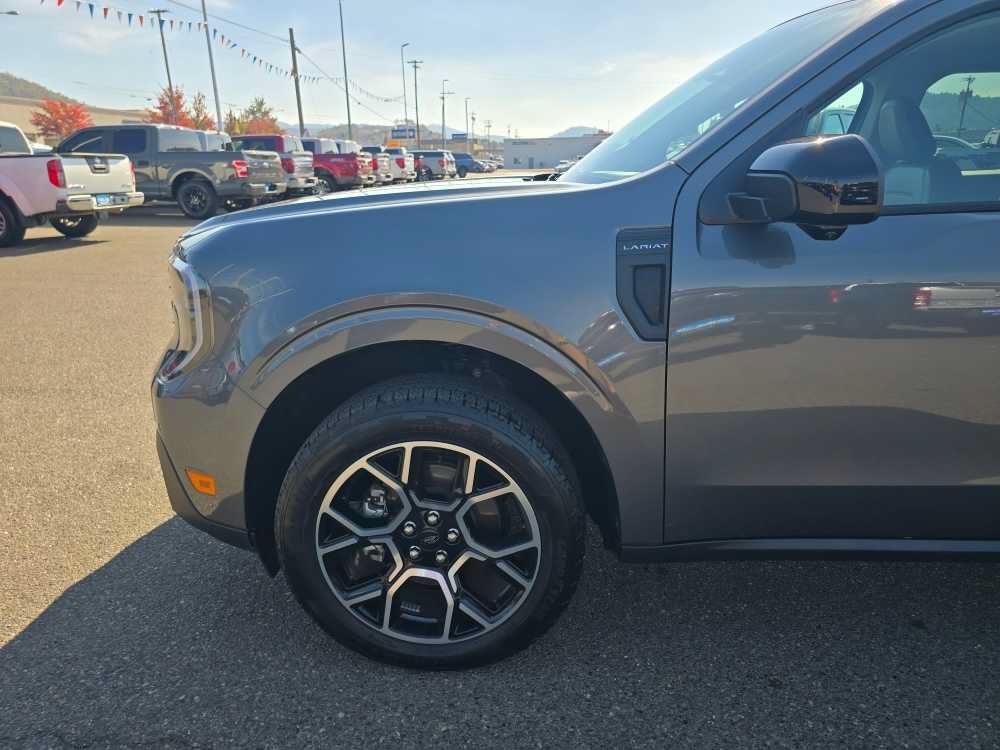 Certified 2025 Ford Maverick Lariat AWD/4WD image 18