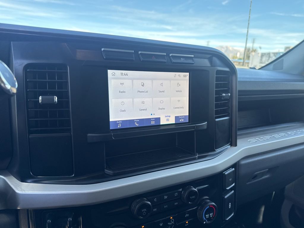 Certified 2023 Ford F250 XL w/ XL Chrome Package image 15