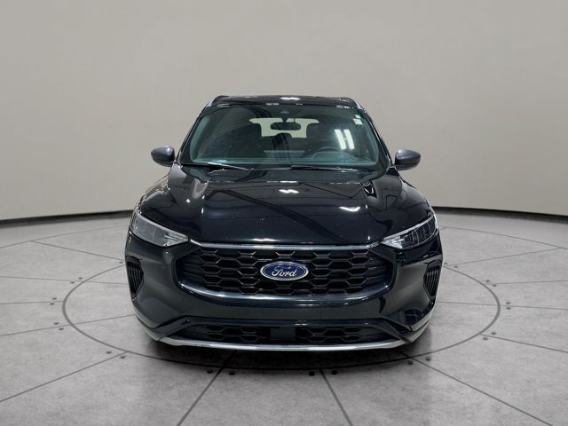 Certified 2024 Ford Escape ST-Line w/ Tech Pack #1 AWD/4WD image 8