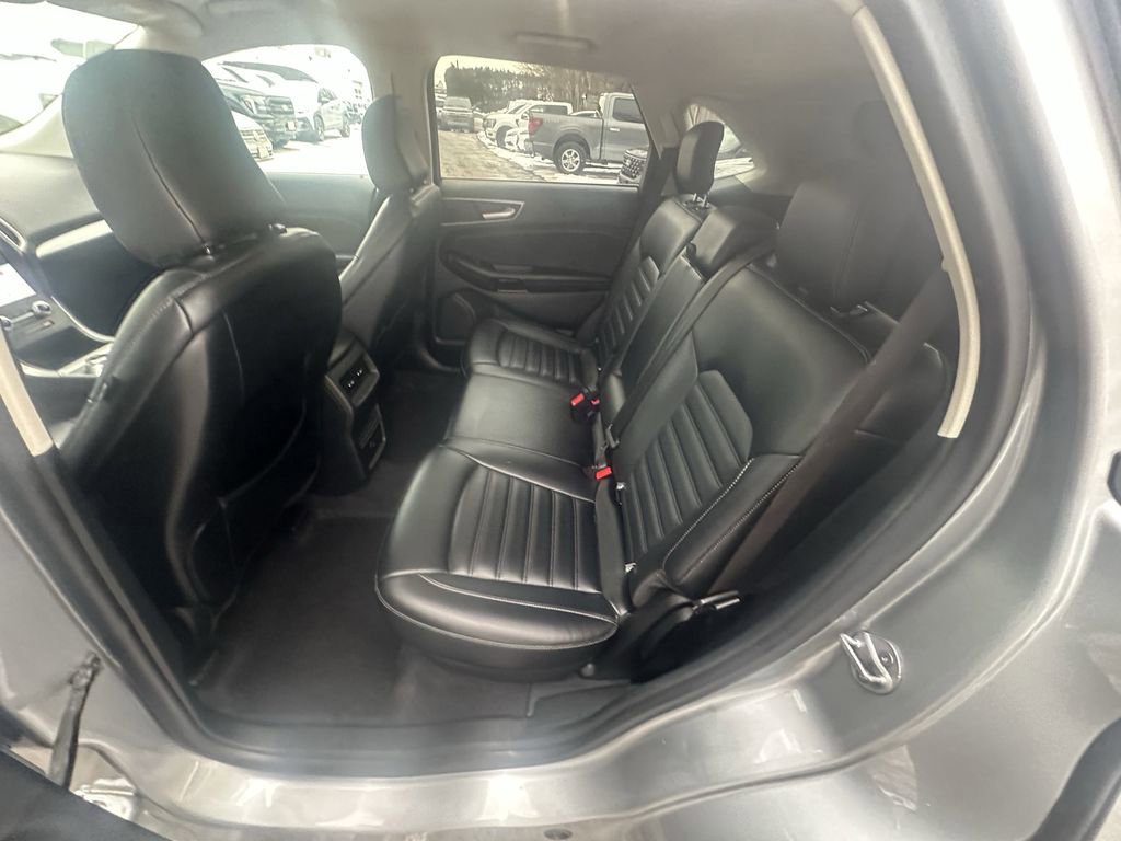 Certified 2023 Ford Edge SEL image 10