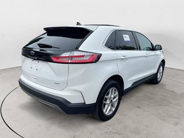 Certified 2024 Ford Edge SEL w/ Convenience Package AWD/4WD image 5