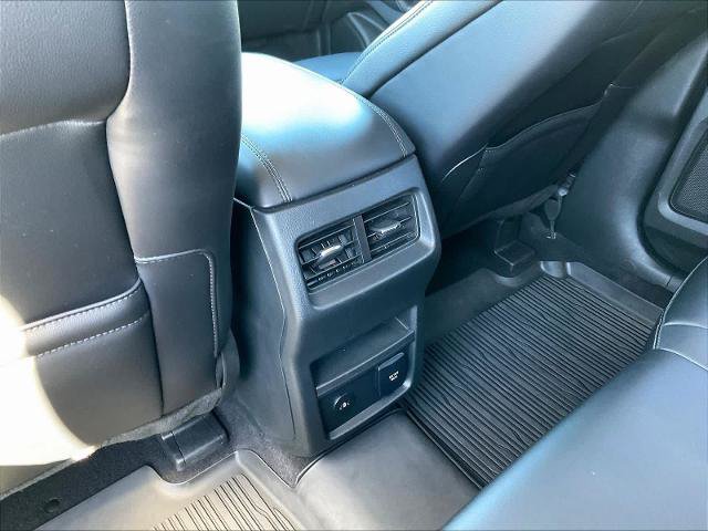 Certified 2024 Ford Edge SEL w/ Convenience Package AWD/4WD image 12