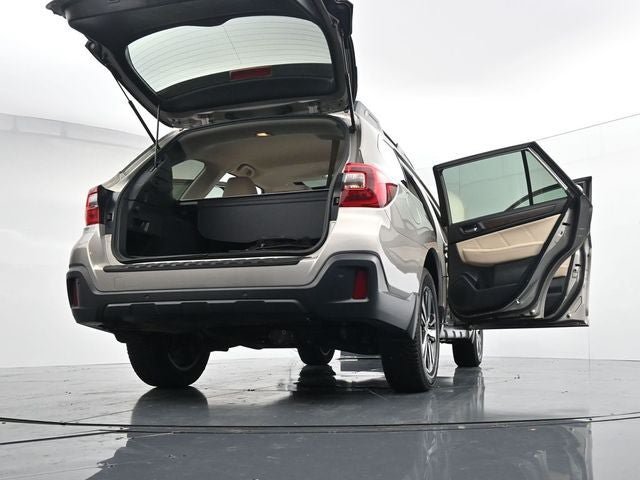 Used 2018 Subaru Outback 2.5i Limited AWD/4WD image 41