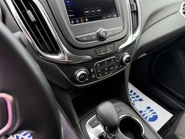 Used 2024 Chevrolet Equinox LT AWD/4WD image 18
