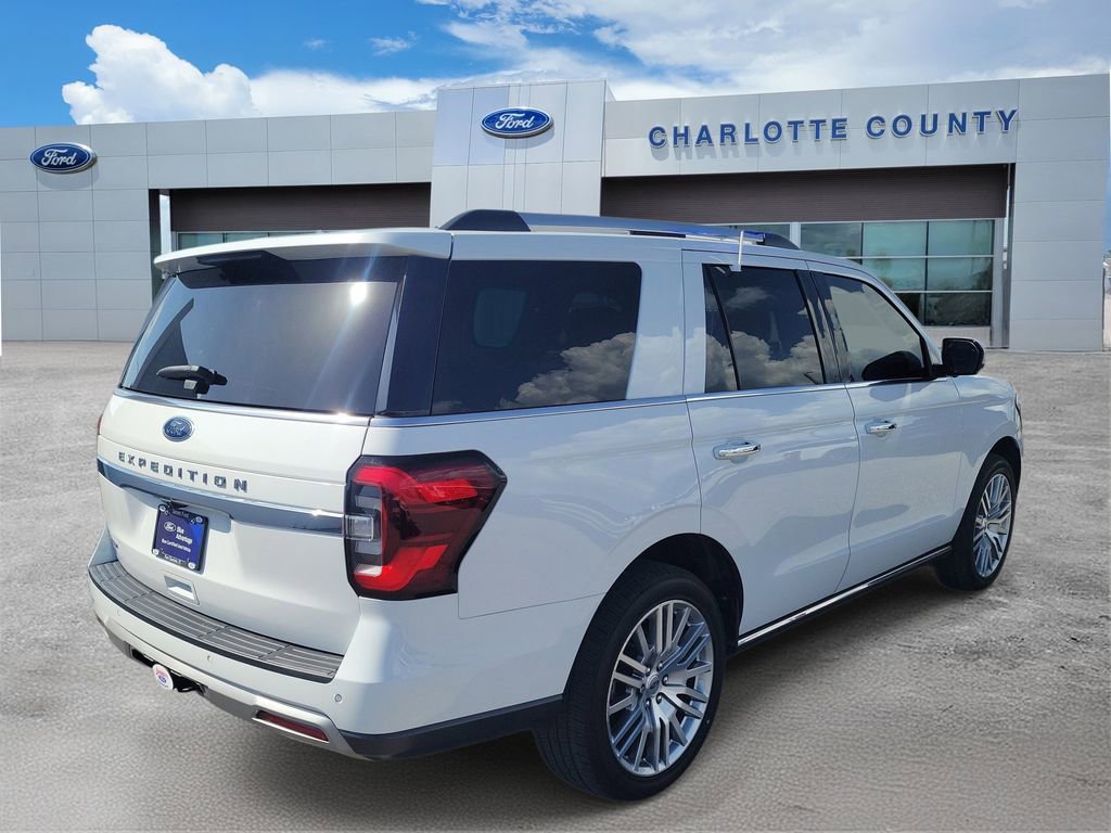 Certified 2024 Ford Expedition Limited RWD image 5