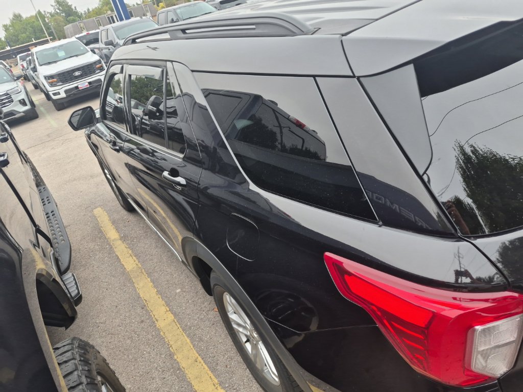 Certified 2022 Ford Explorer XLT RWD image 14