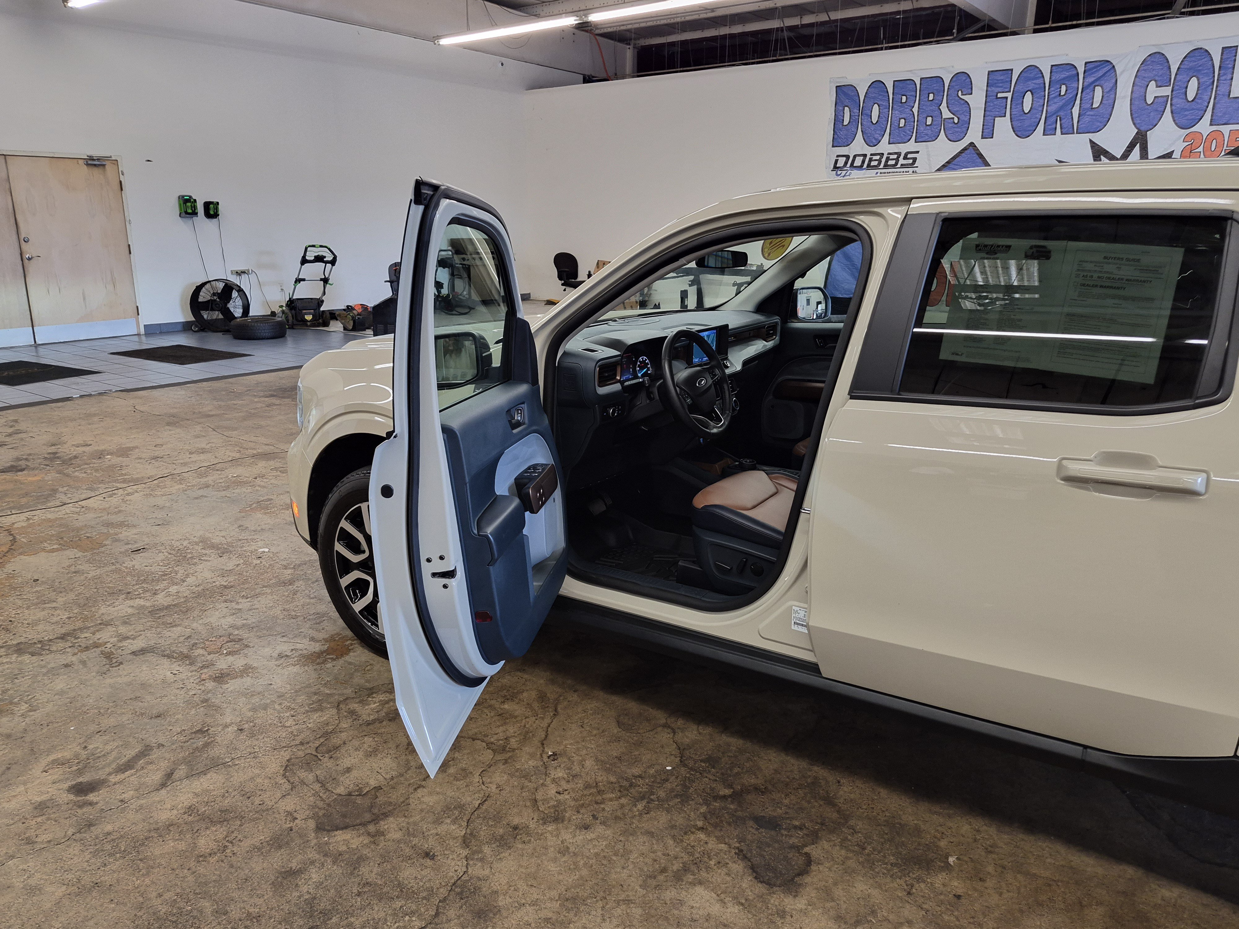 Certified 2024 Ford Maverick Lariat AWD/4WD image 11