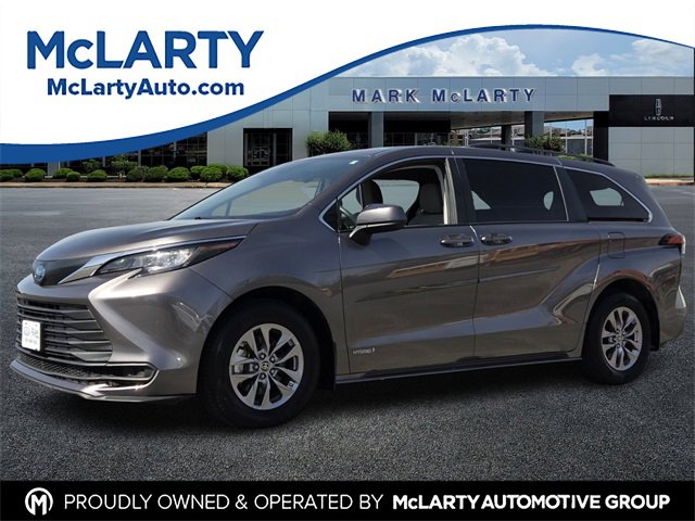 Used 2021 Toyota Sienna LE
